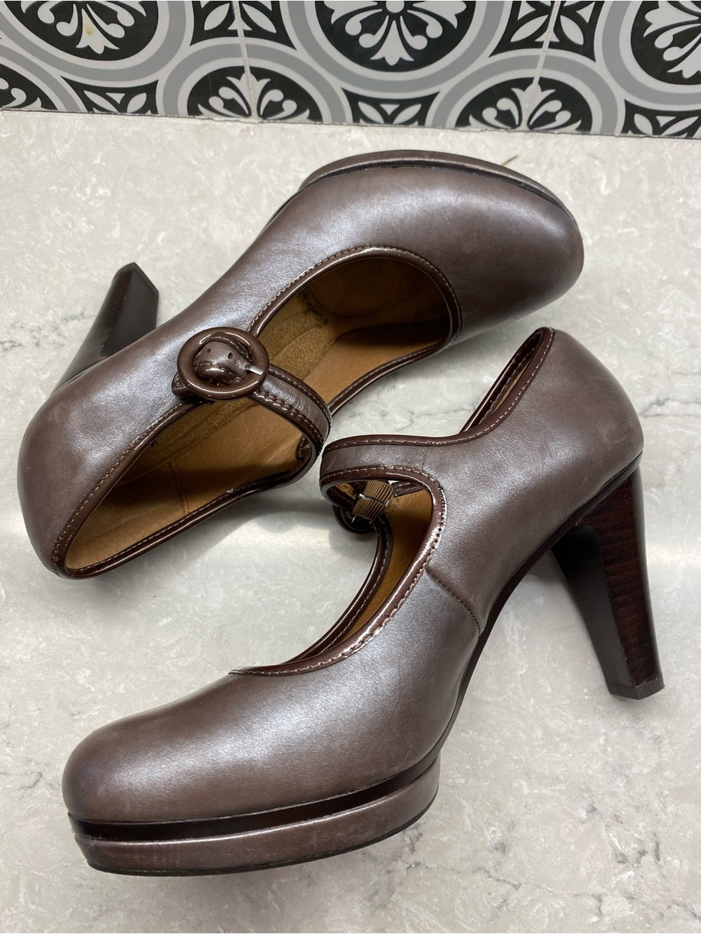 Sofft Mary Jane Platform Heel Pump Metallic Brown 9.5